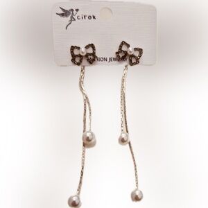 Korean Butterfly Design Faux Pearl Drop Dangle Women's Fashion earrings Set 2.5"